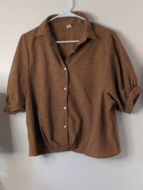 Amazon Essentials Tops - Women's Brown Button-Front Short Sleeve Shirt